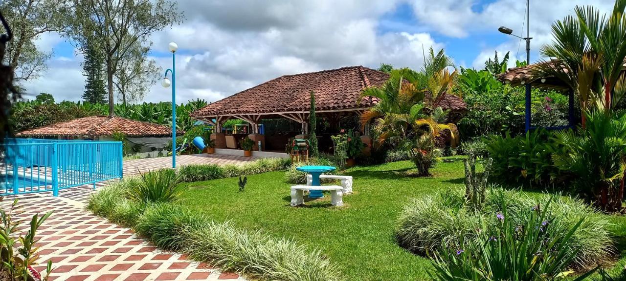 Finca Hotel Villa Del Sol Pueblo Tapado Exterior foto