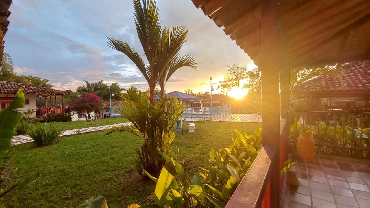 Finca Hotel Villa Del Sol Pueblo Tapado Exterior foto